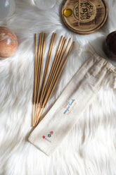 Yuppide Ak Günlük Aromalı Doğal Tütsü