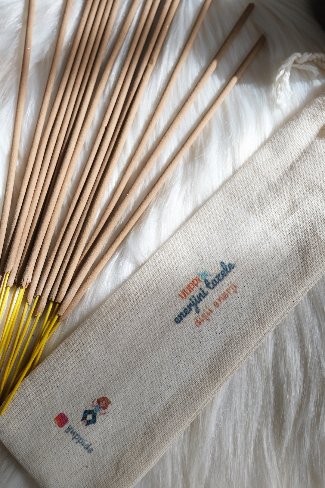 Yuppide Sandal Aromalı Doğal Tütsü