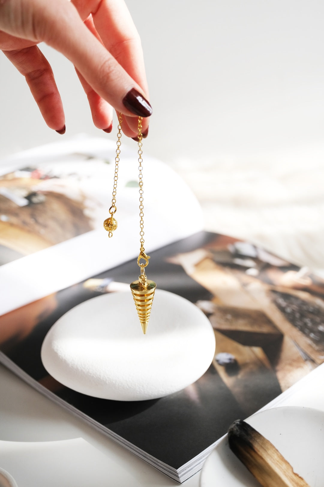 Gold Pirinç Sivri Uçlu Pandül & Sarkaç