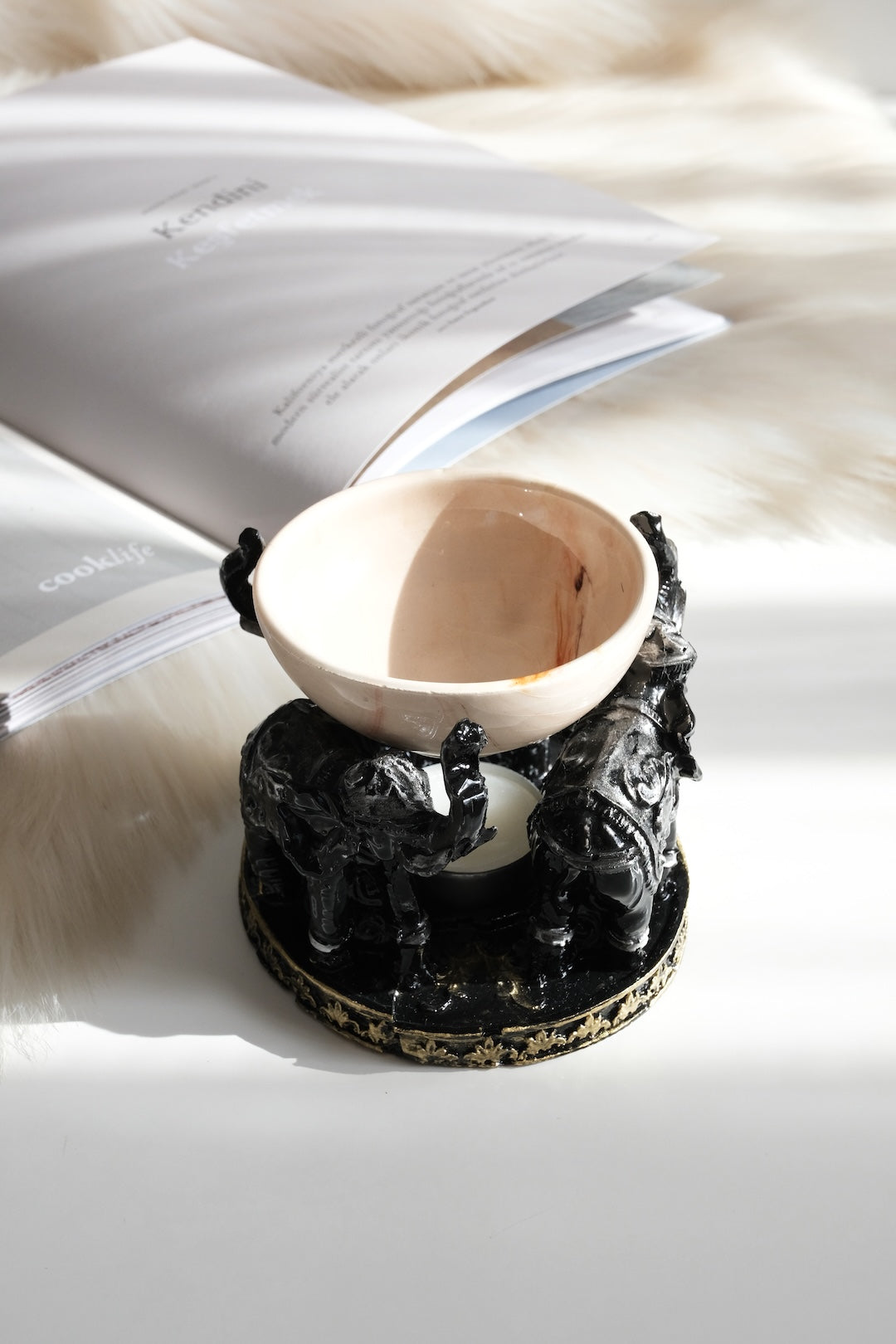 Fil Kabilesi Seramik Buhurdanlık